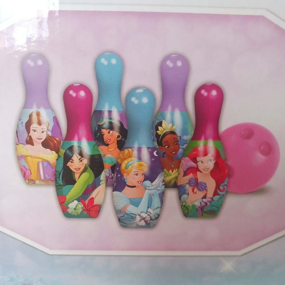 Disney Princess Bowling Set Age 2+ - Picture 4 of 8